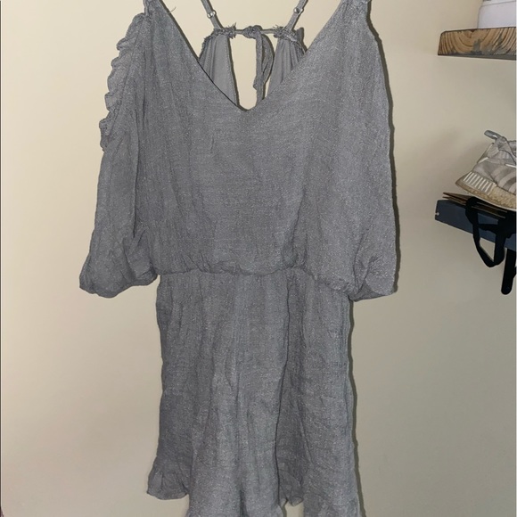 Gray Off the shoulder romper - Picture 2 of 5